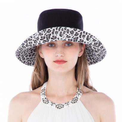 Madame Derby Leopard (Gray)